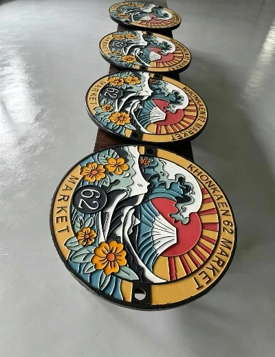 Dekorative Schachtdeckel